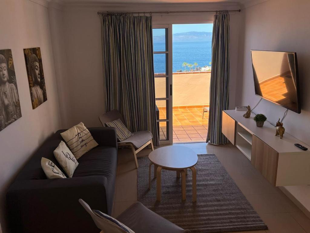 Volcano Beach Views & Wifi Puerto de Santiago  Exterior photo