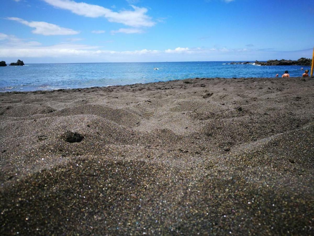 Volcano Beach Views & Wifi Puerto de Santiago  Exterior photo